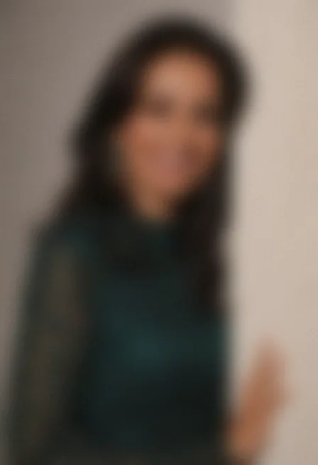 Angelika, 43